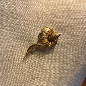 Vintage 1950s Boucher Signed Brooch